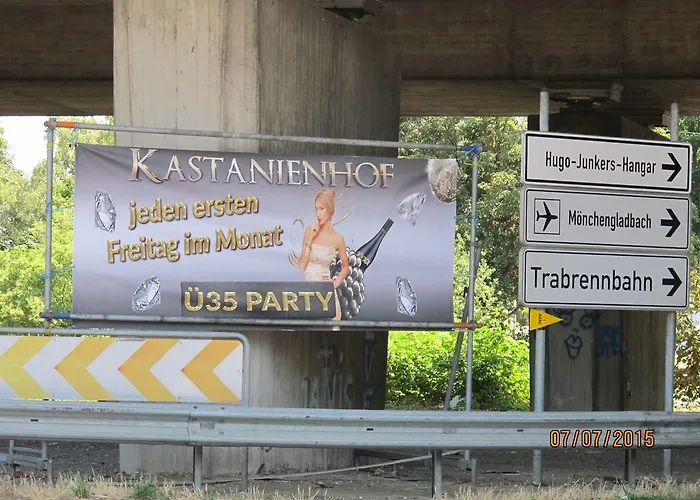 Kastanienhof Otel Mönchengladbach